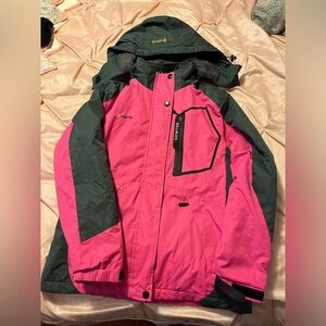 GEMYSE Women's Mountain Waterproof Ski Snow Jacket Winter Windproof Rain Jacket